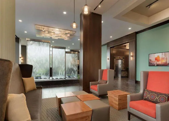 Embassy By Hilton Chicago