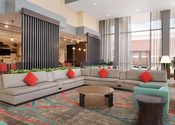 Embassy By Hilton Chicago Hotel Naperville