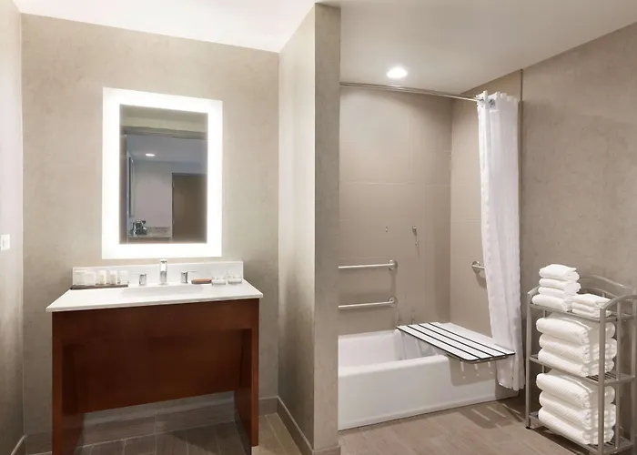 Embassy By Hilton Chicago Hotel Naperville